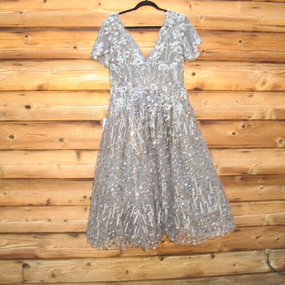 Mac Duggal 20392 Womens EMBELLISHED BUTTERFLY FIT AND FLARE TEA-LENGTH DRESS 10 - Picture 11 of 15